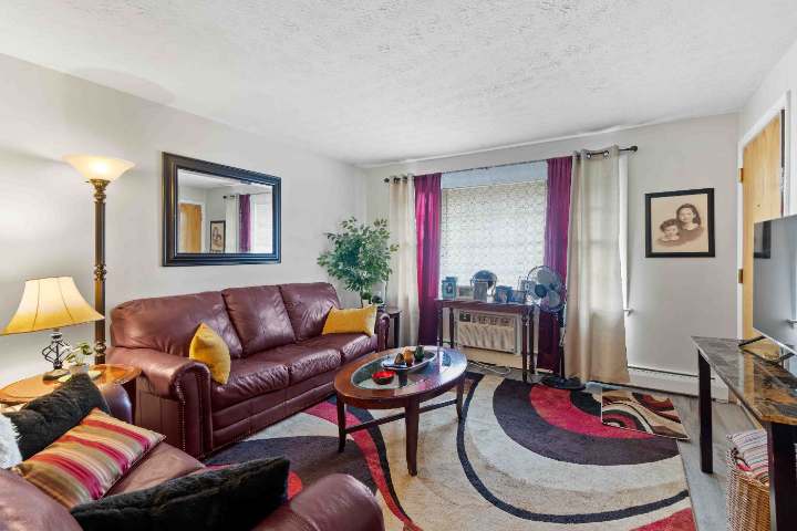 Living room with window